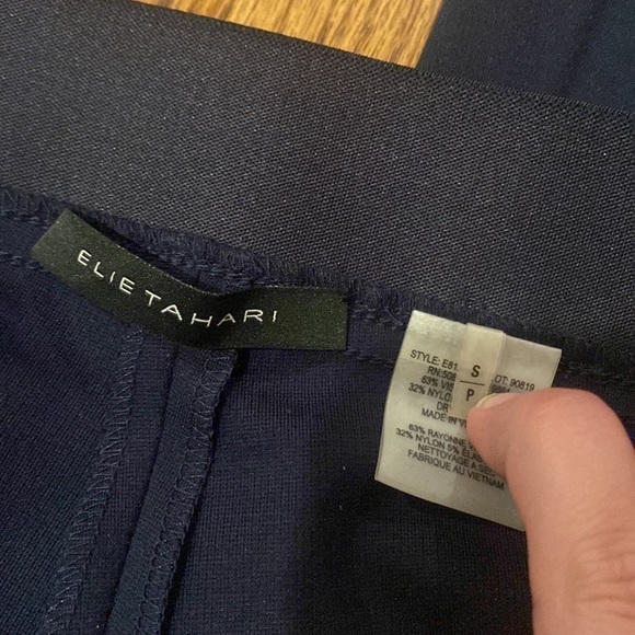Elie Tahari Navy Leggings size Small - Picture 6 of 7